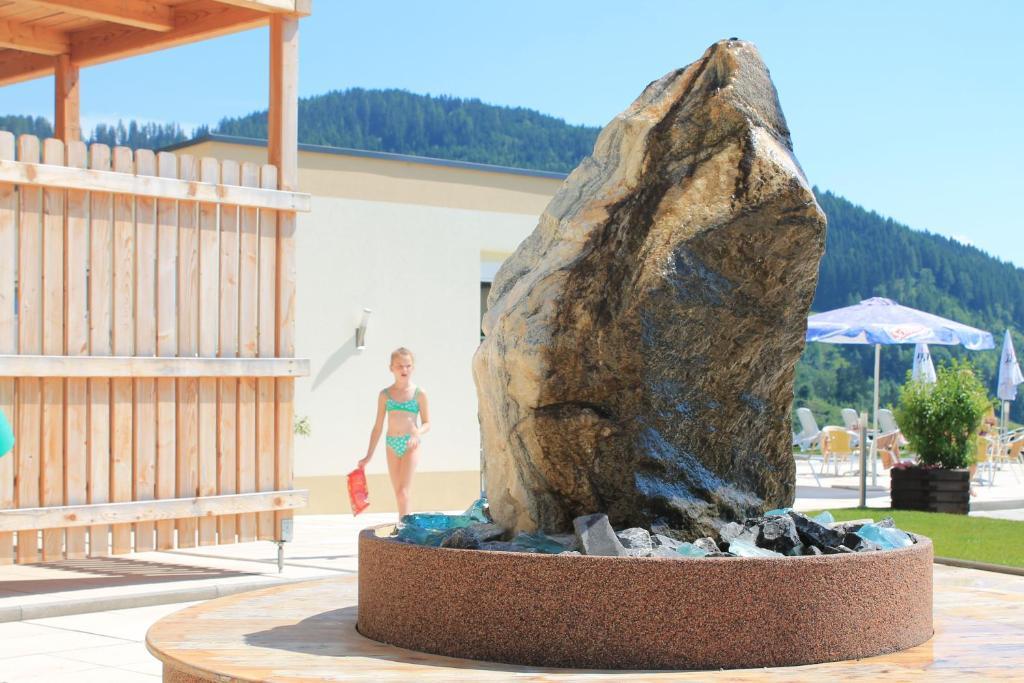 Panoramadorf Saualpe Hotel Eberstein Exterior photo