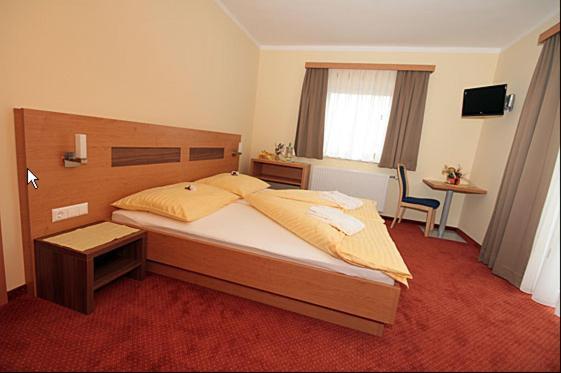 Panoramadorf Saualpe Hotel Eberstein Room photo